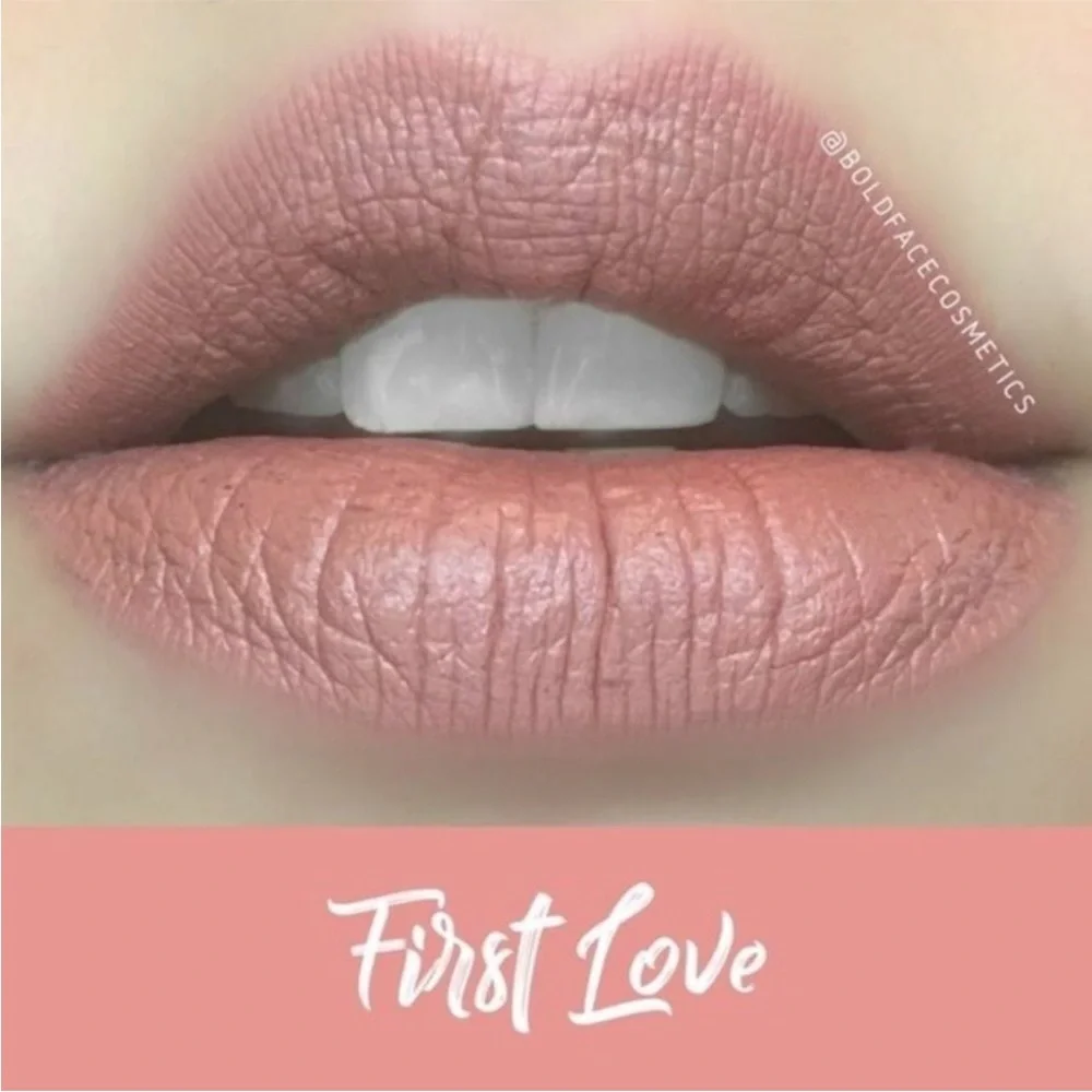 New lipsense First Love Matte Nude Pink Lipstick